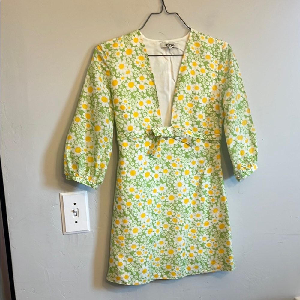 Mirae size small French 38 Franny mini dress. Green, white and gold daisy print.